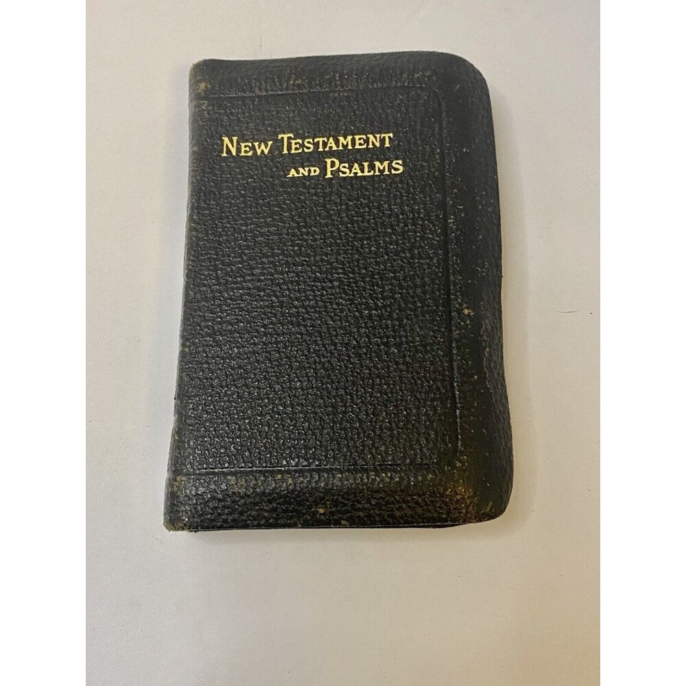 New Testament‎ and Psalms John C. Winston International Mini Pocket Red Letter